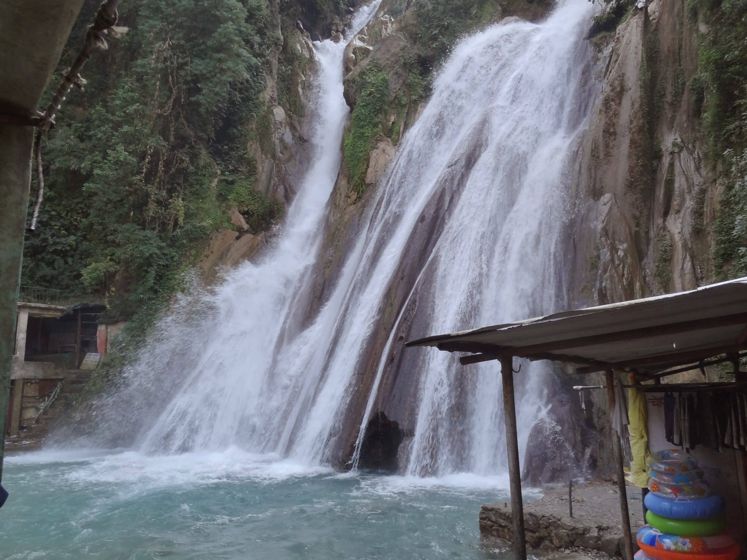 Kempty Falls, Dehradun