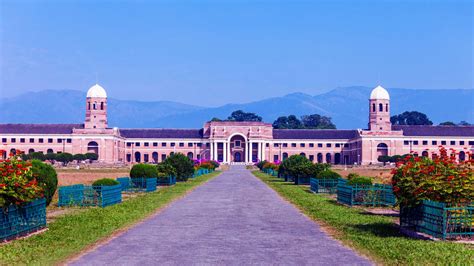 Tourist Destination near Dehradun